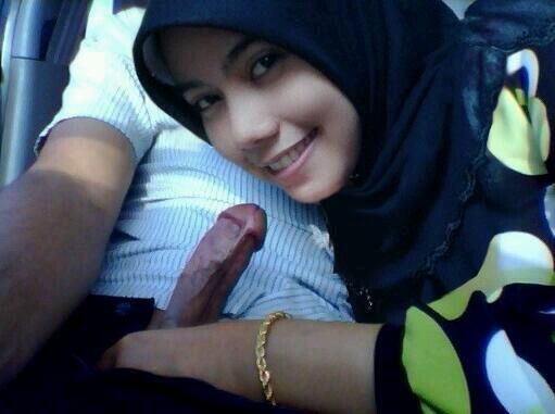 kontol muncrat