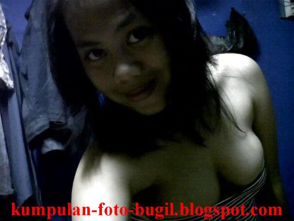 artis toket gede