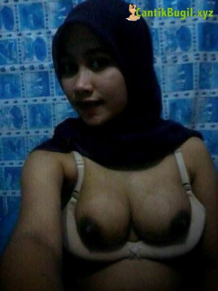 gambar wanita ber jilbab