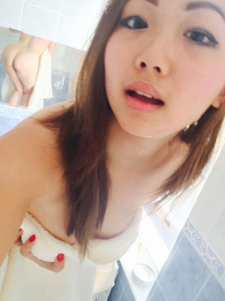 sexy asian selfies