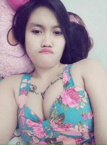 cewek cantik putih mulus