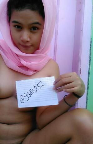 memek lesbi