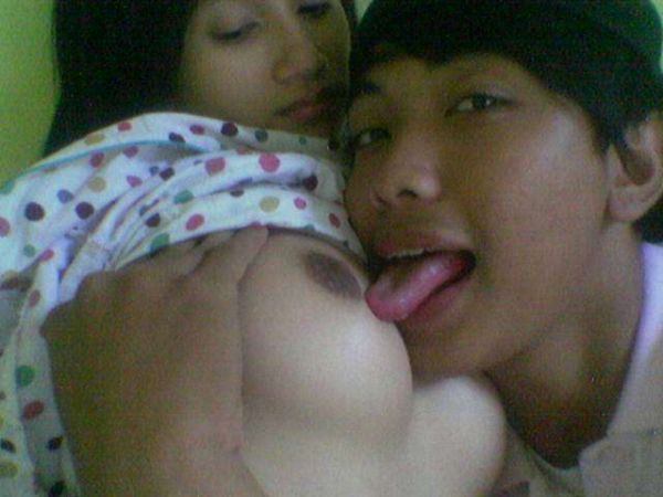 susu hot cewek perawan