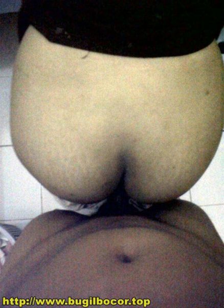 memek nungging