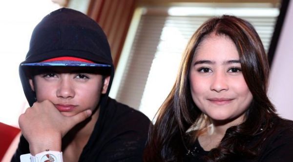 foto aliando dan sisi