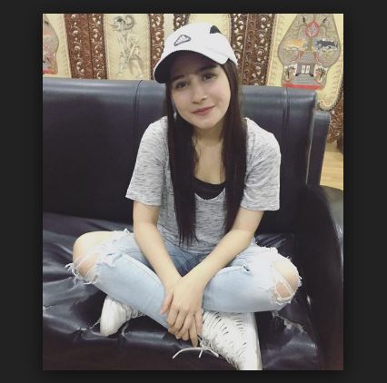 prilly latuconsina dan pacarnya