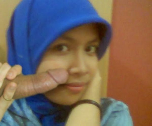 jilbab telanjang