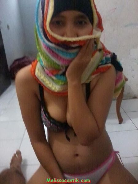 gambar cewek jilbab ngentot