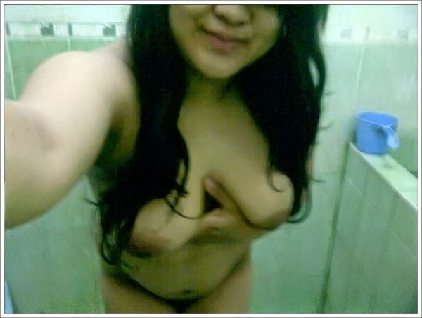 cewek igo cantik bugil