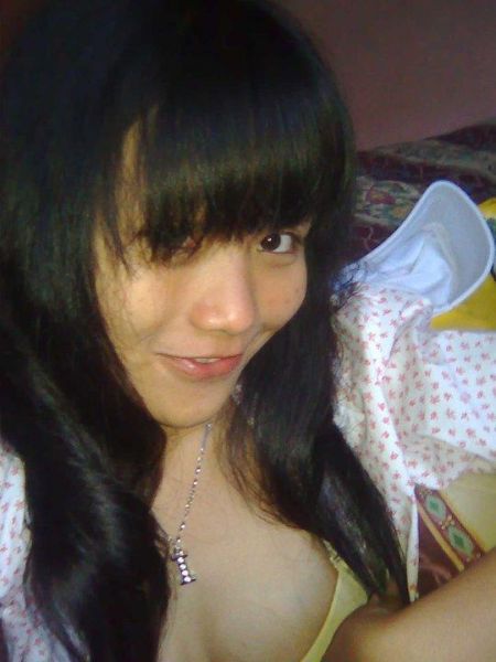 memek muncrat