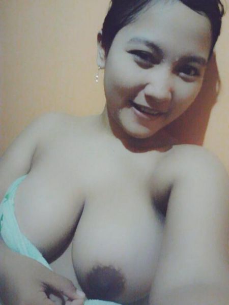 kontol masuk memek cewek bugil