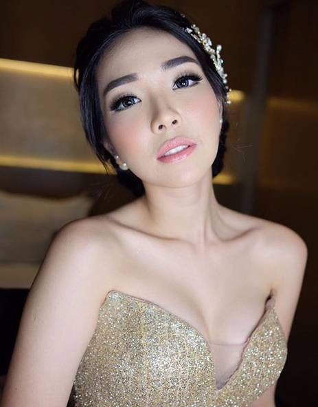 adegan panas artis indonesia