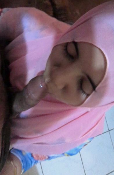 jilat memek