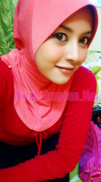 cewek jilbab bugil