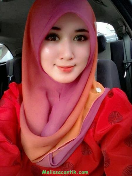 rumana ber jilbab