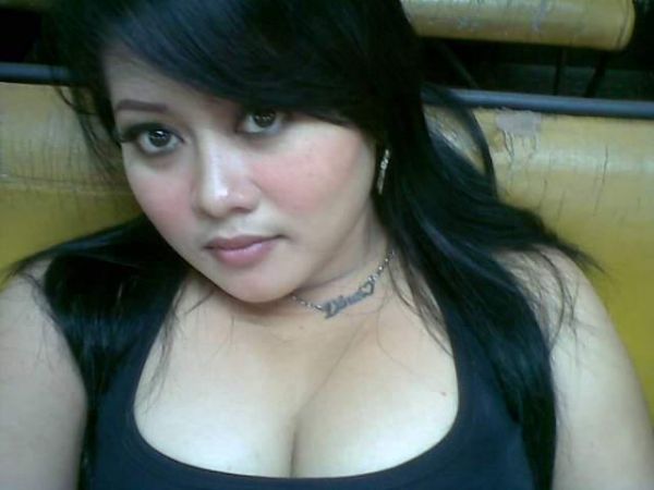 memek putih mulus