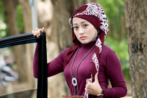 jilbab toge besar