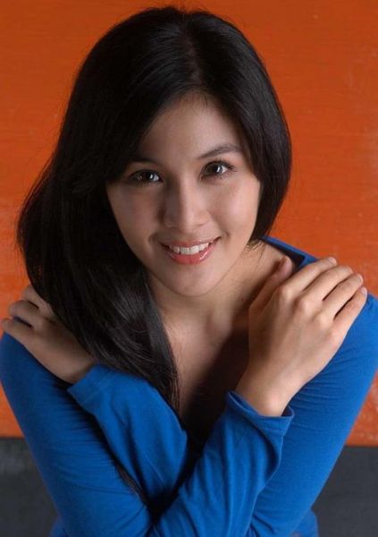 dewi sandra ariel