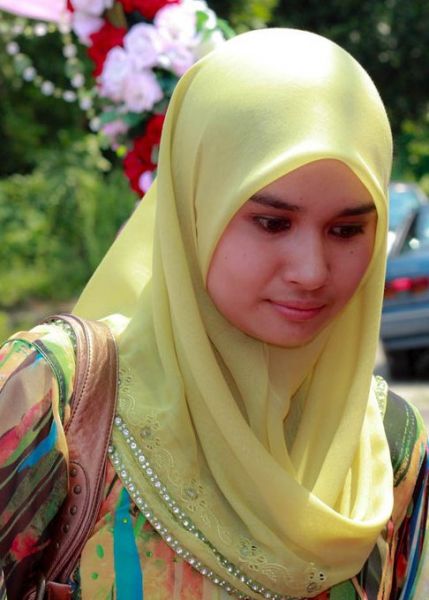 jilbab payudara