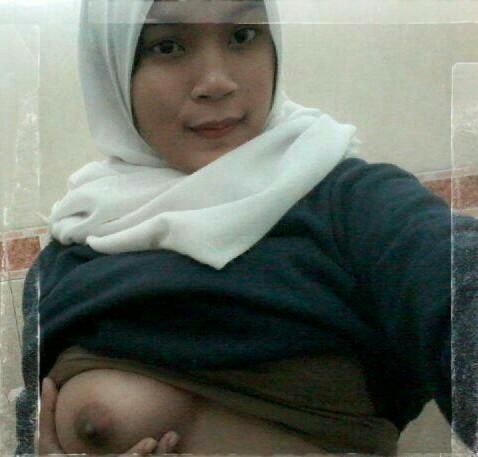 jilbab bugil