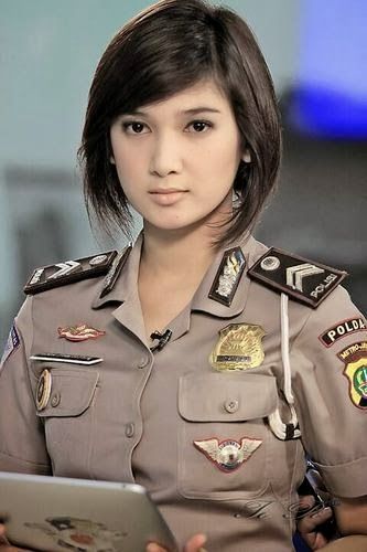 polisi wanita indonesia