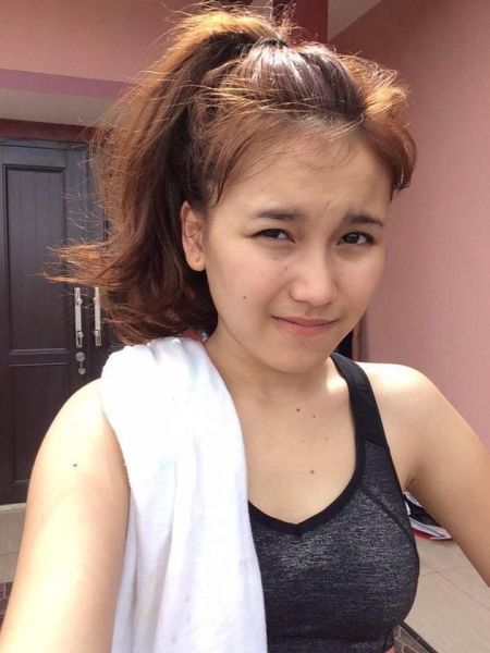 menyusui ayu ting ting