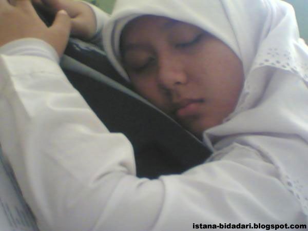 jilbab telanjang