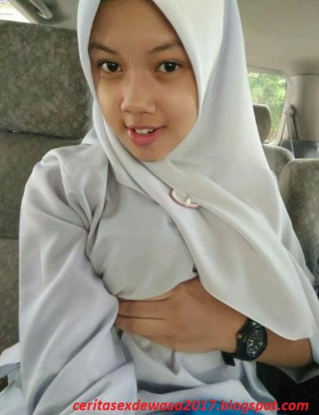 ngentot memek jilbab