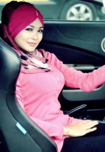 jilbab toge menonjol