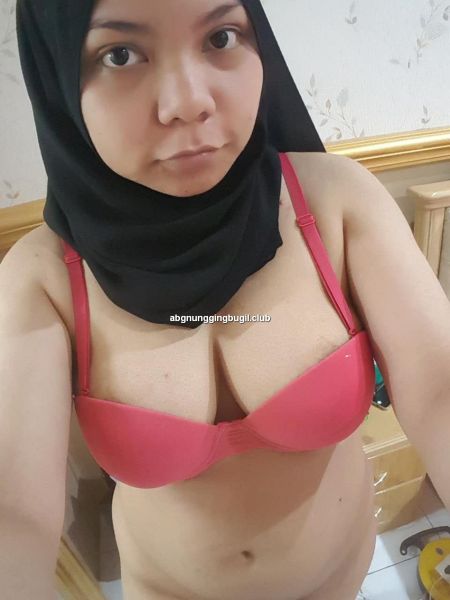 foto memek abg smu ngangkang