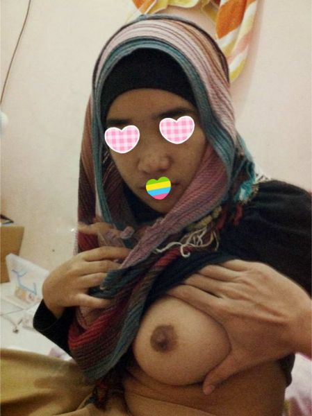 jilbab bugil