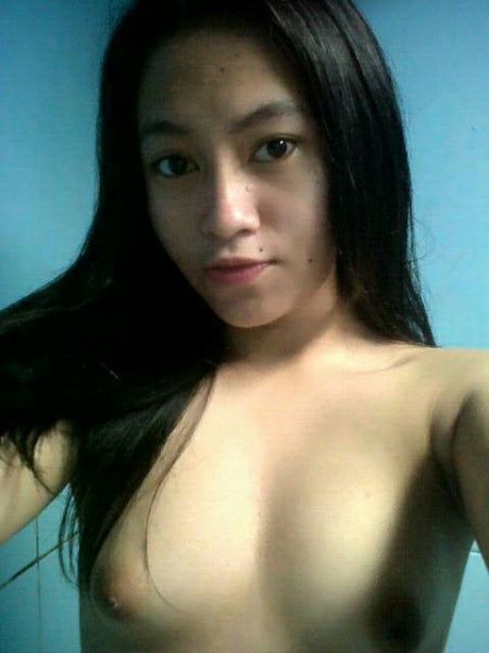 cewek mandi