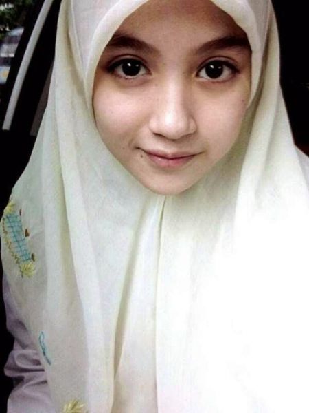 gadis cantik cewek berjilbab