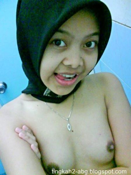 memek jilbab bugil