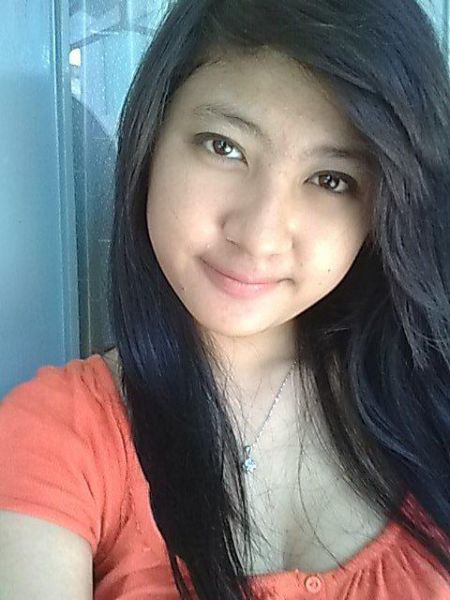 cewek cantik