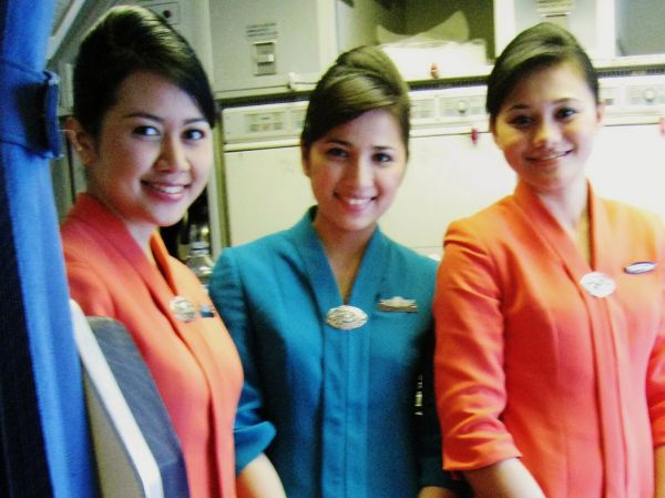 pramugari garuda indonesia