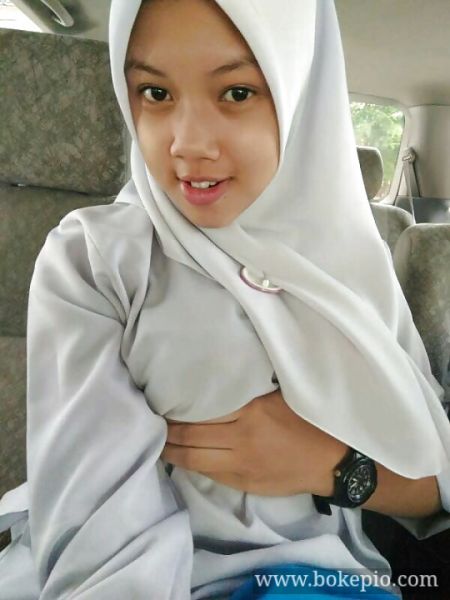 gambar toket jilbab