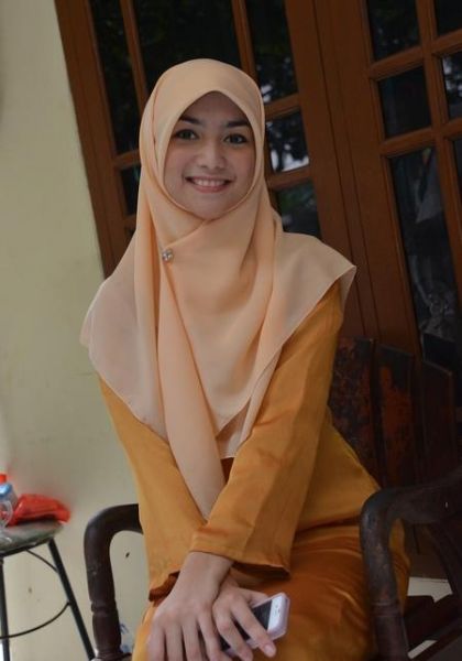 indo bugil semprot