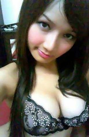 cewek cantik