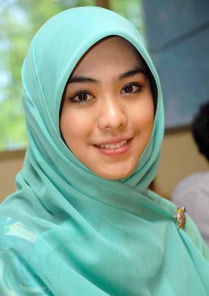 wanita arab