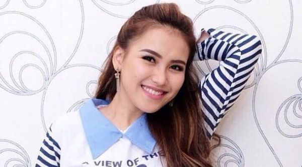 ayu ting ting keluar dari pesbukers