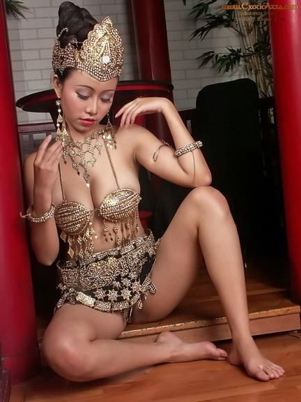 gambar artis indonesia telanjang bulat