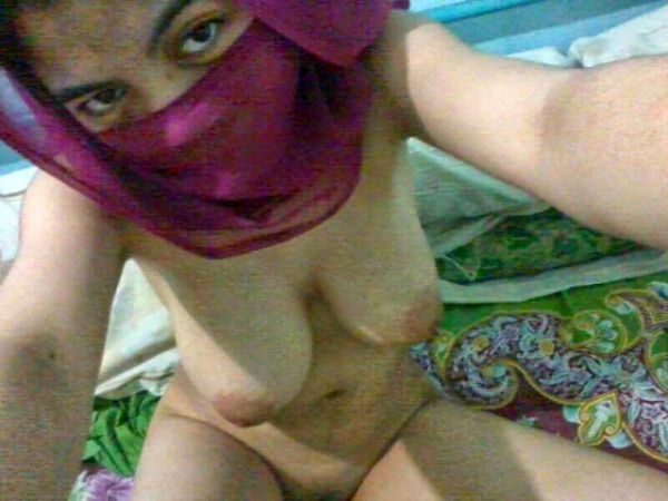 jilbab bugil