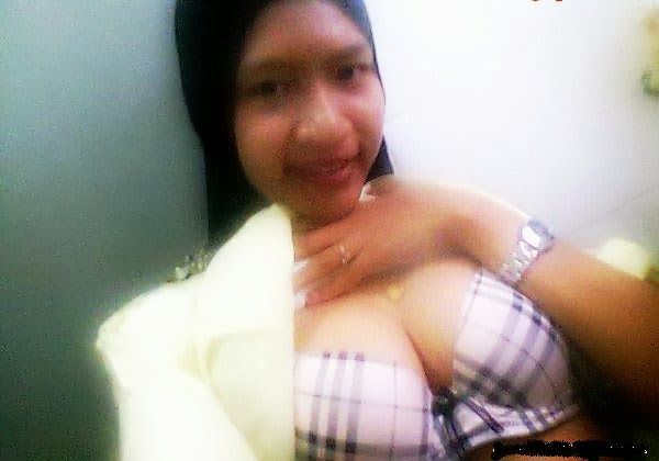 memek ibu mertua