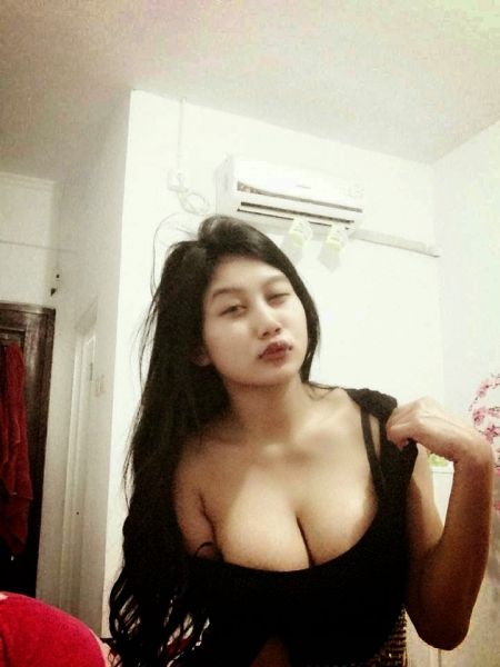 model bugil india