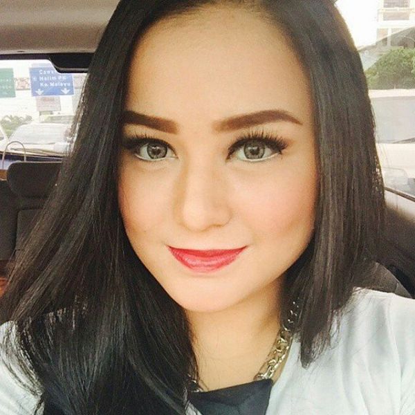 anisa bahar goyang patah patah