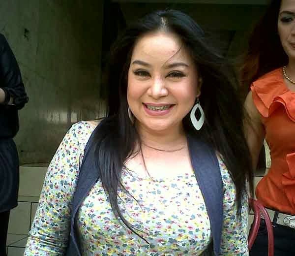 anisa bahar goyang