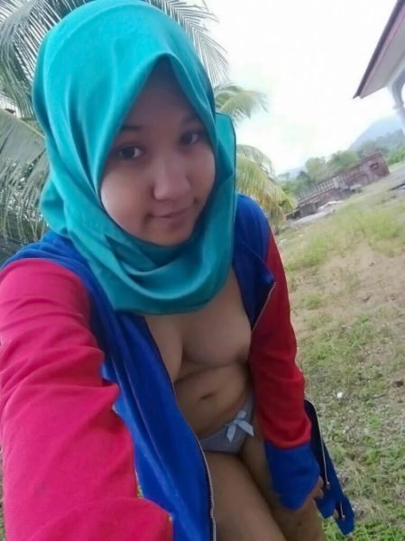 pembantu toge