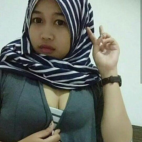 jilboobs bugil memek arab