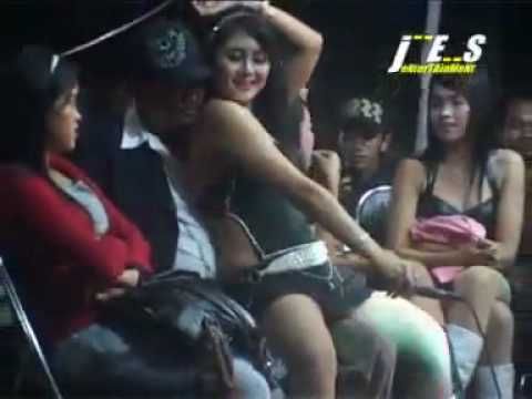 dangdut telanjang sulawesi